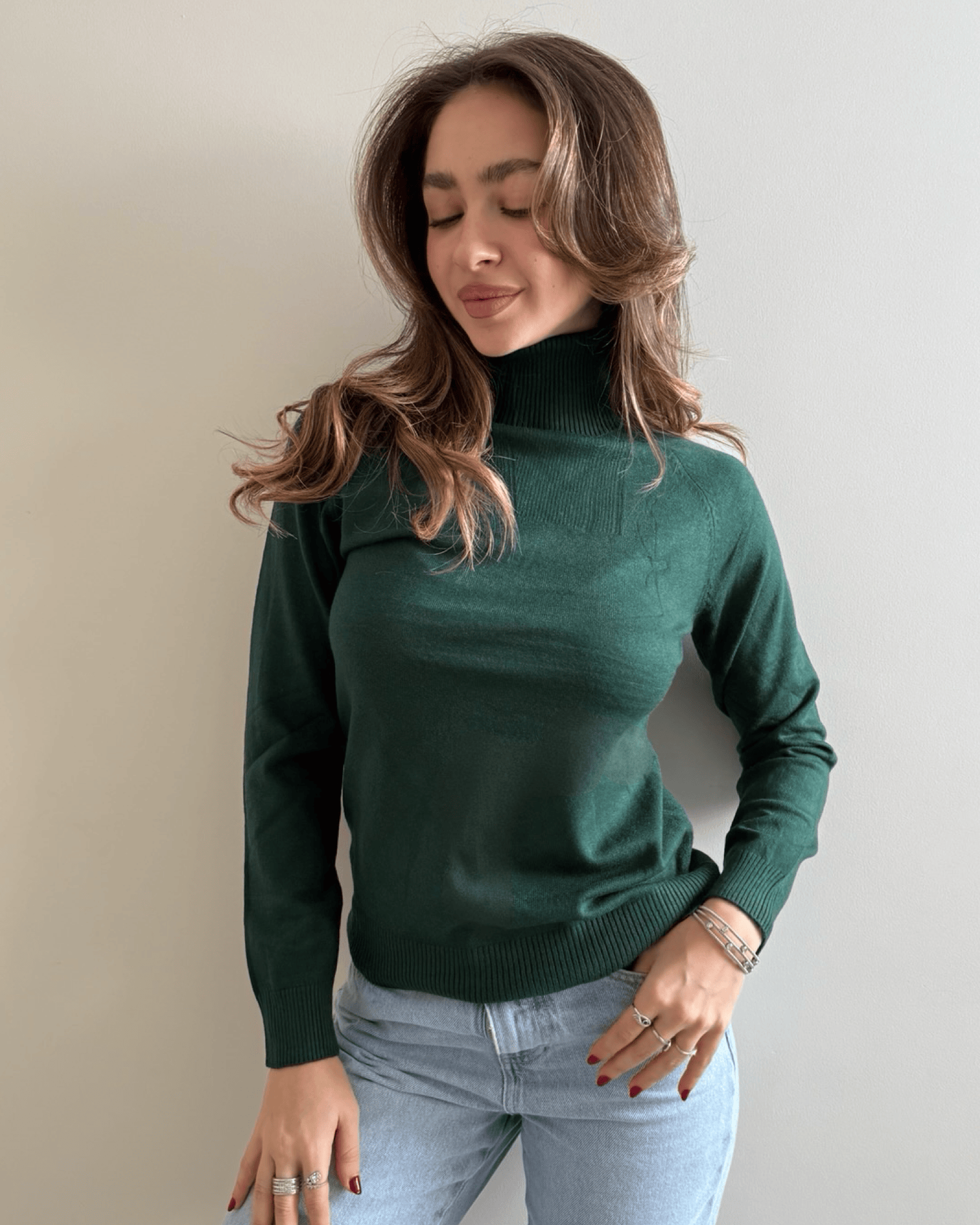 Kaya Turtle Neck