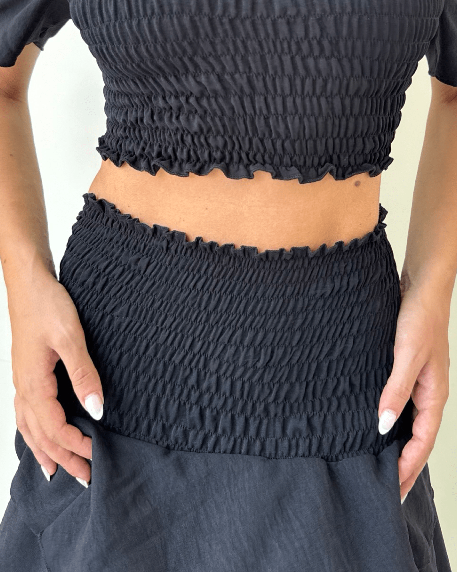 Bella Ruffle Set