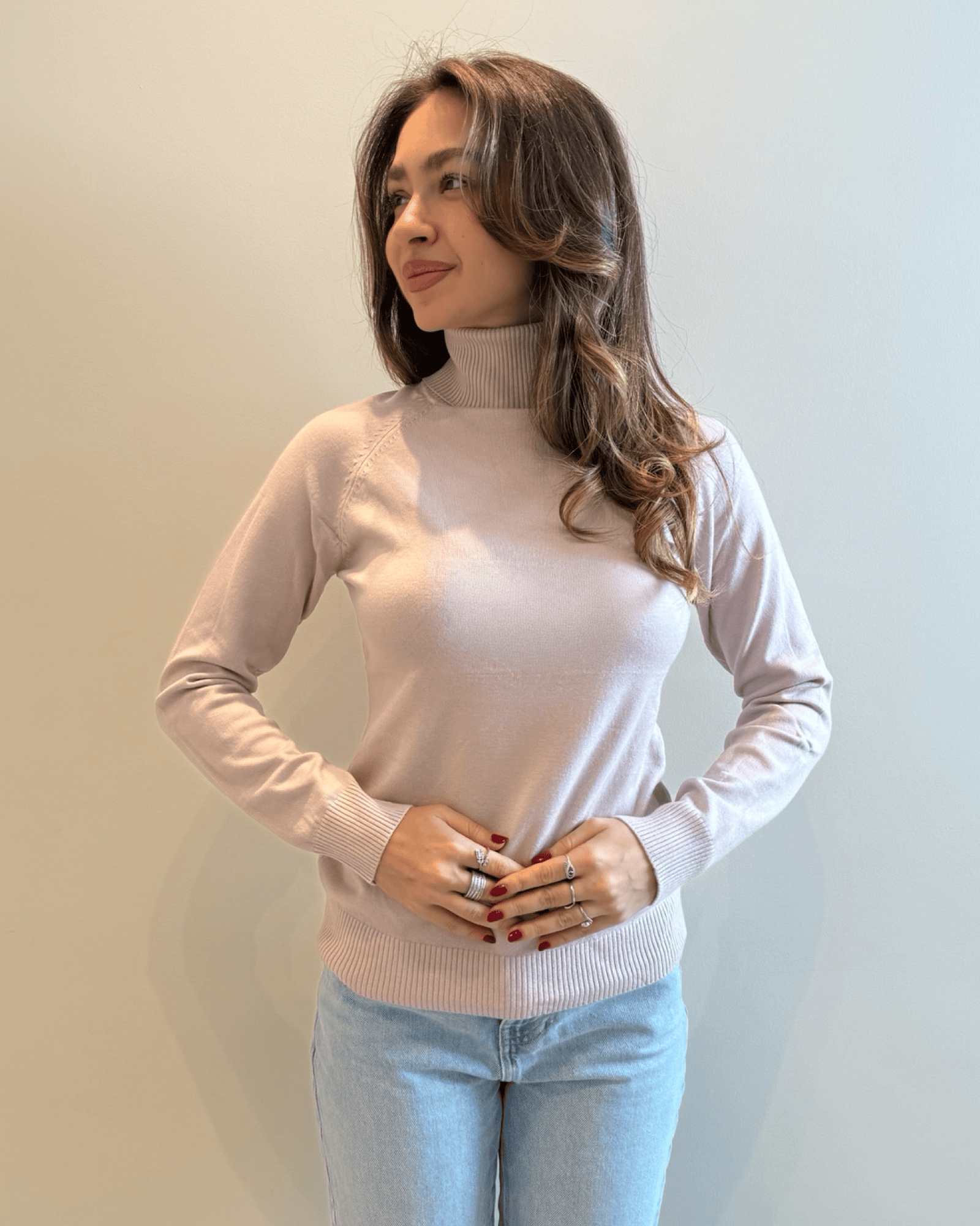 Kaya Turtle Neck