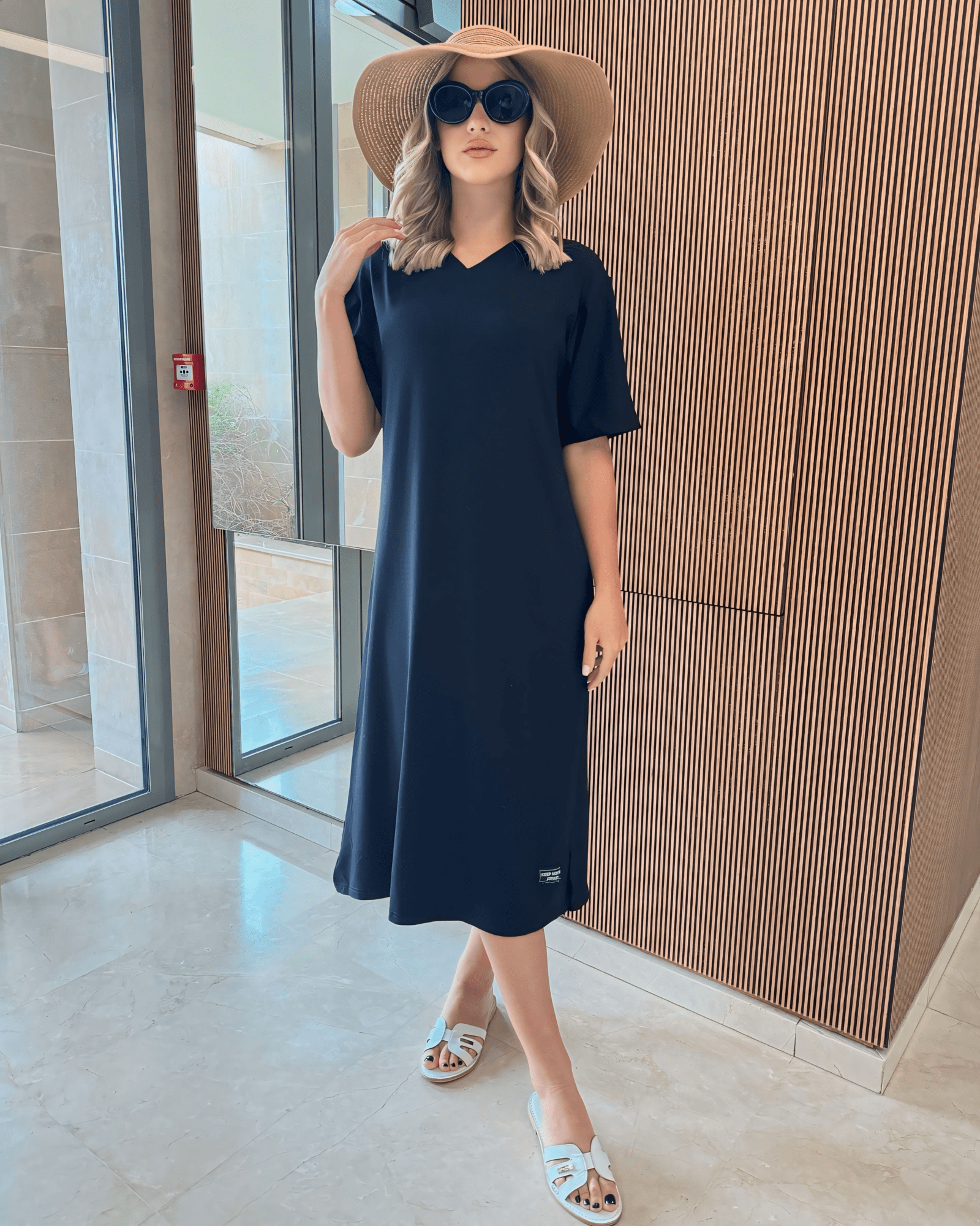 Chilly Dress V-neck