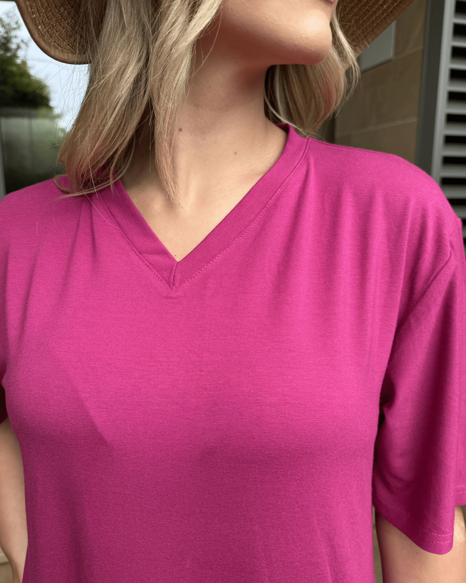 Chilly Dress V-neck