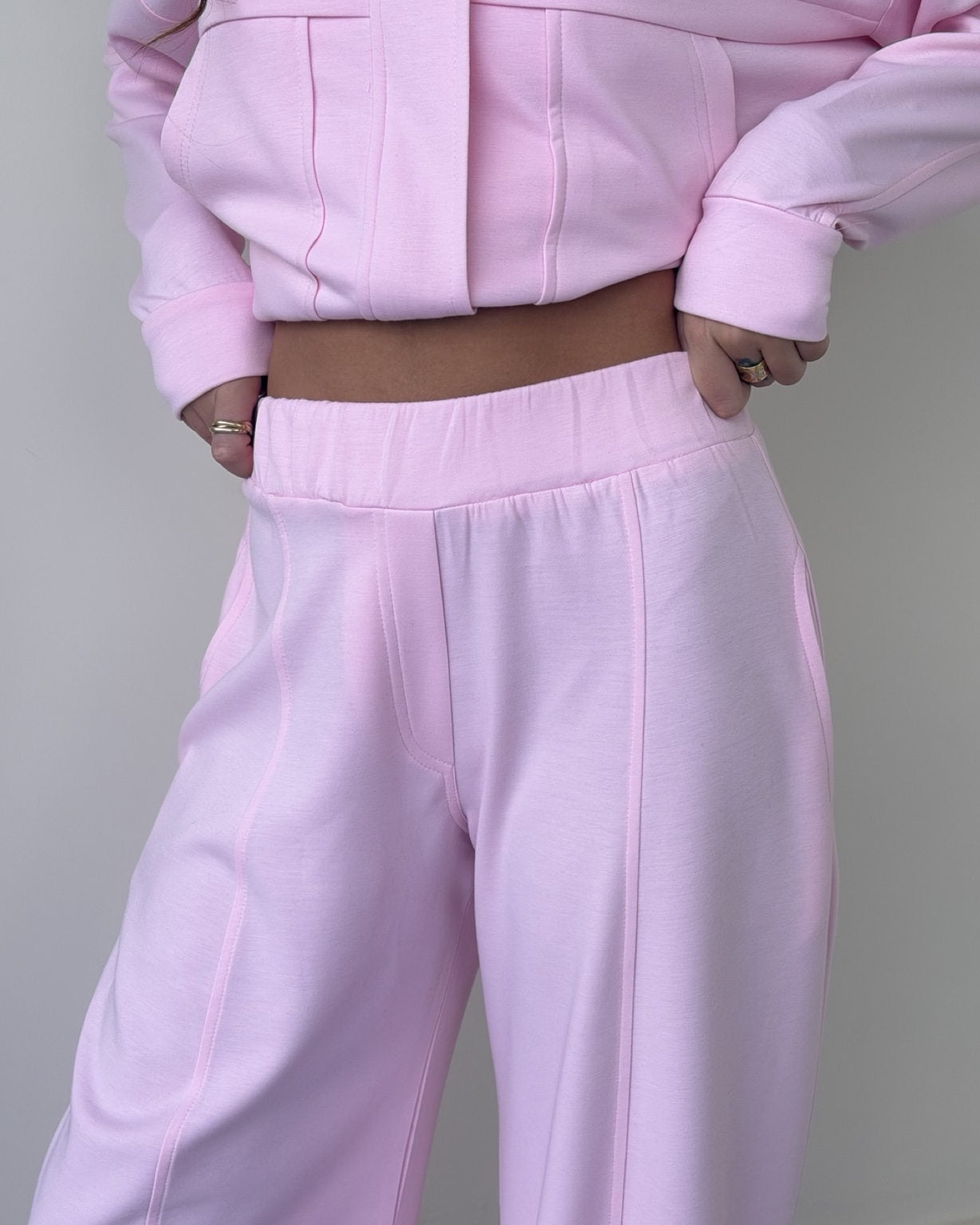 Rhea Comfy Set
