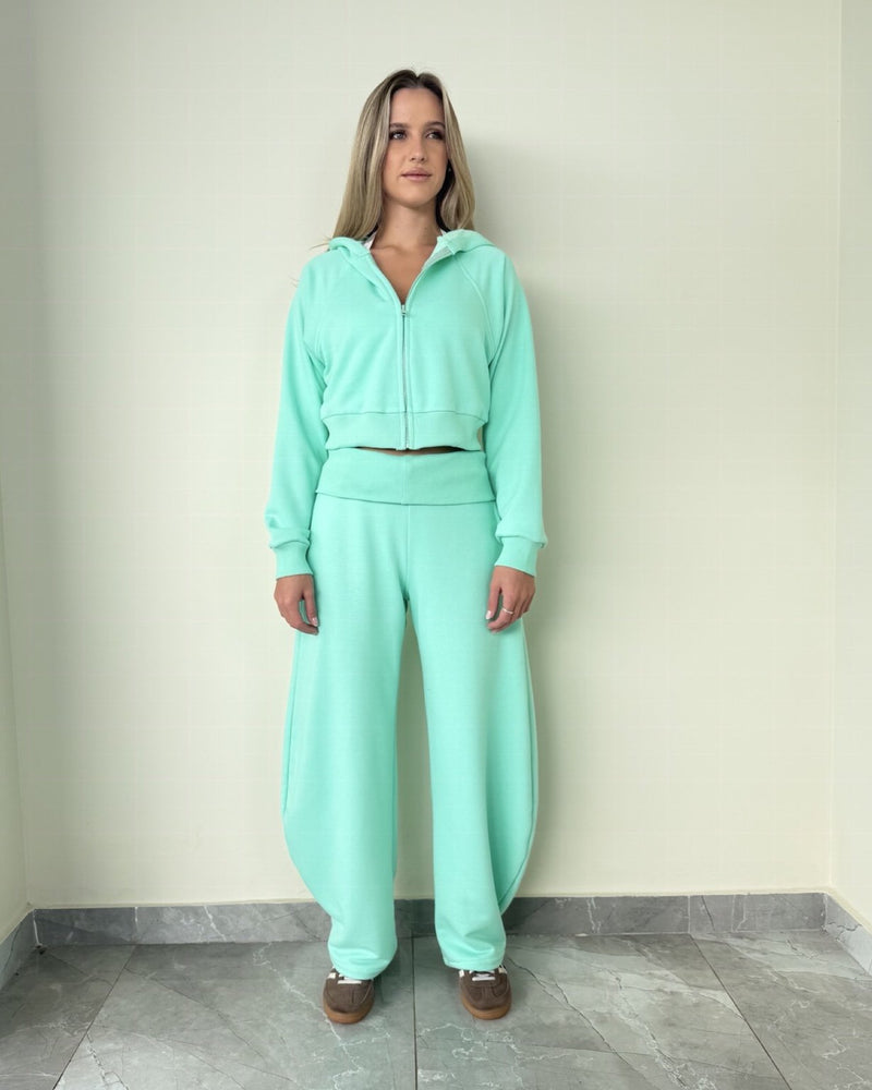 Stormy Cropped Jacket Comfy Set
