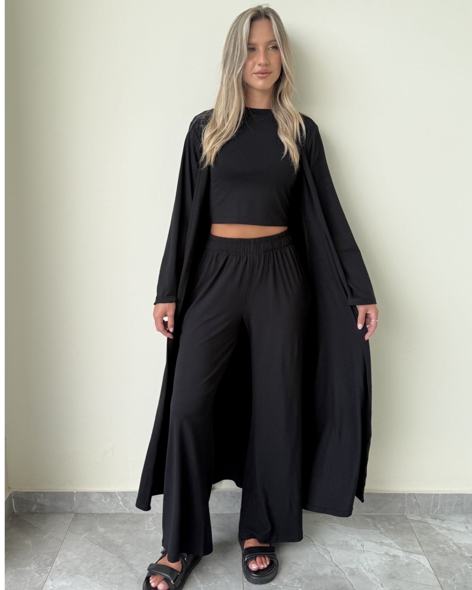 Naomi 3-Piece Comfy Set