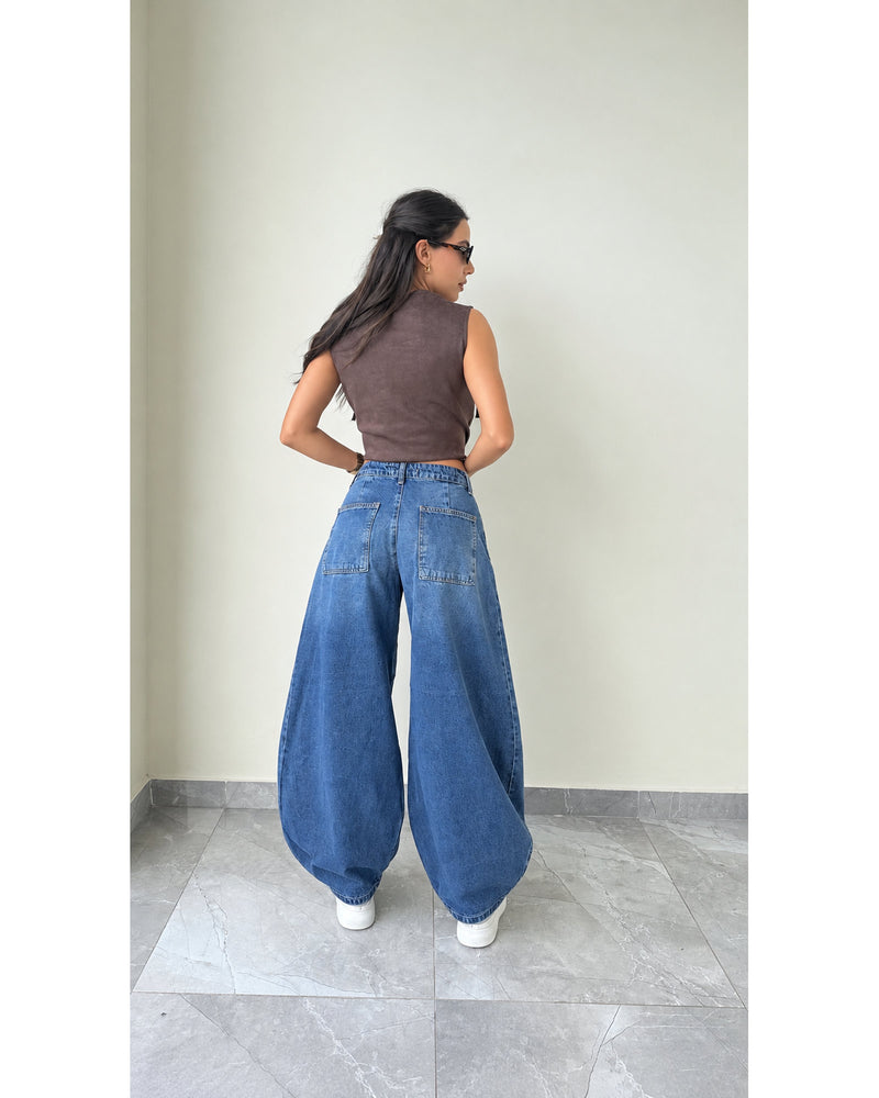 Balloon Fit Jeans