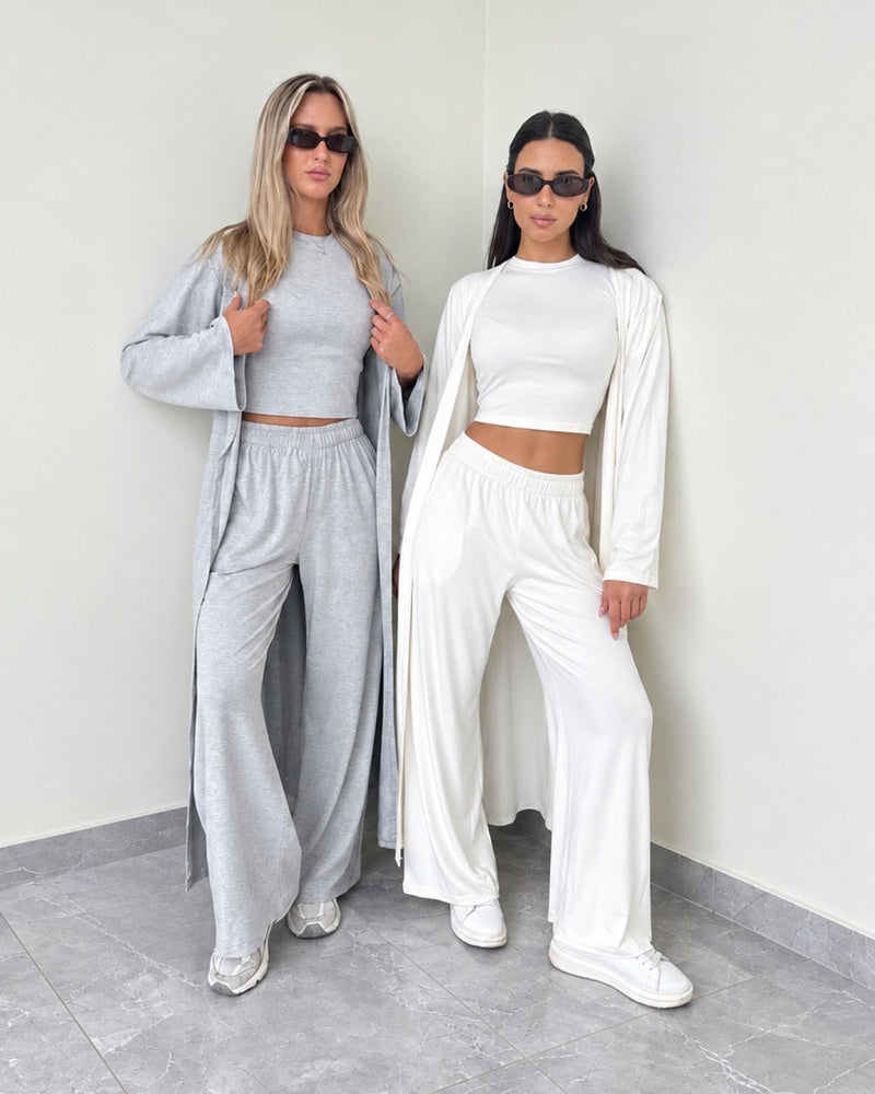 Naomi 3-Piece Comfy Set
