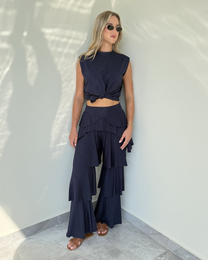 Bonbon Ruffle Set With Sleeveless Top