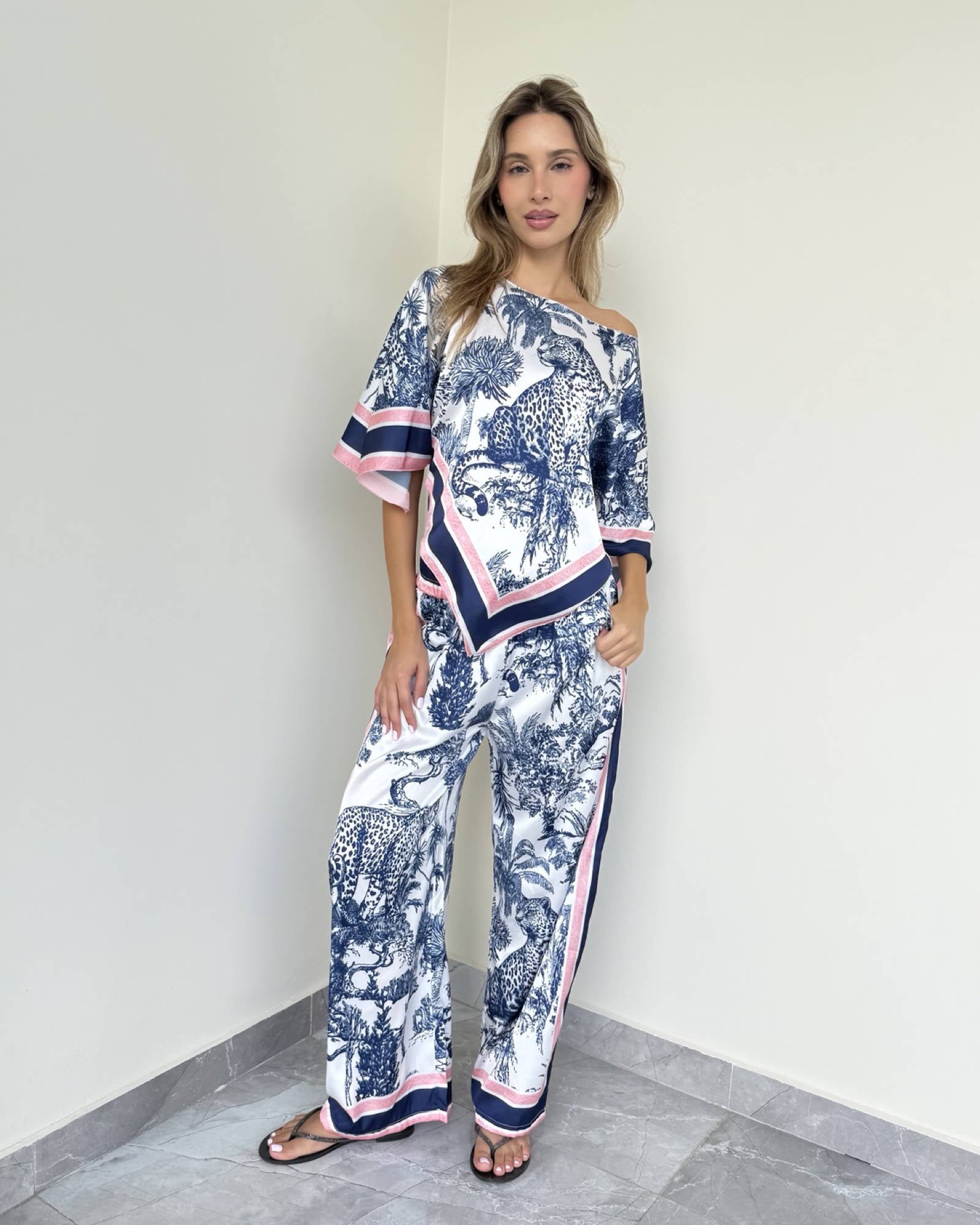 Chérie Silk Set