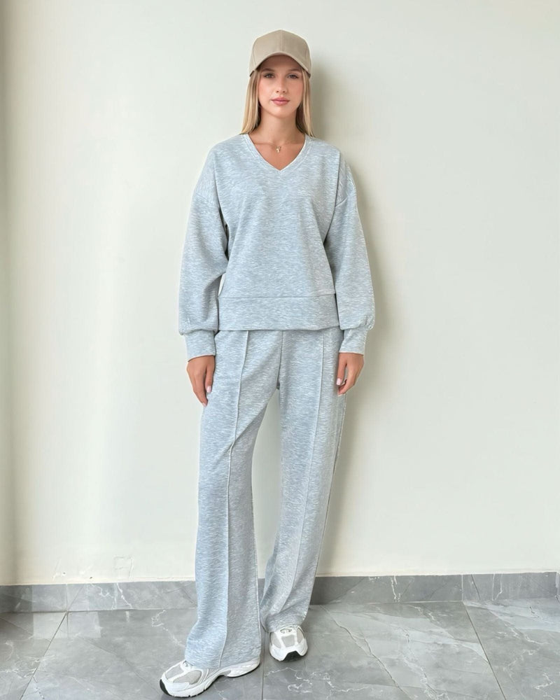 Lila V-Neck Comfy Set