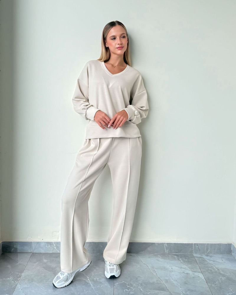 Lila V-Neck Comfy Set