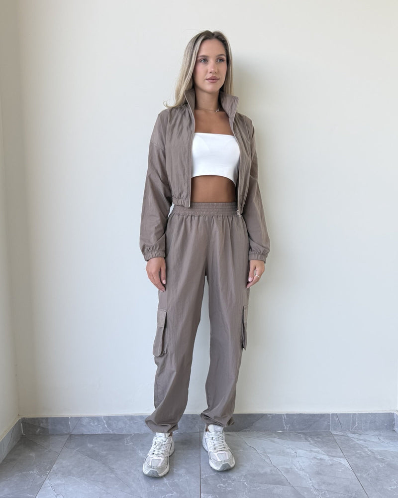 Zoey Comfy Parachute Set